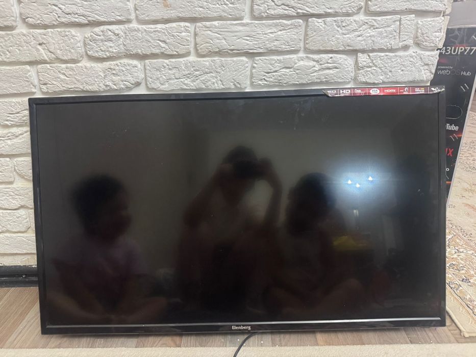 Телевизор Elenberg