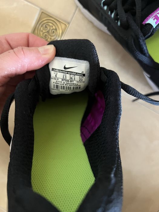 Дамски сникърси On the Rojer, Найк маратонки