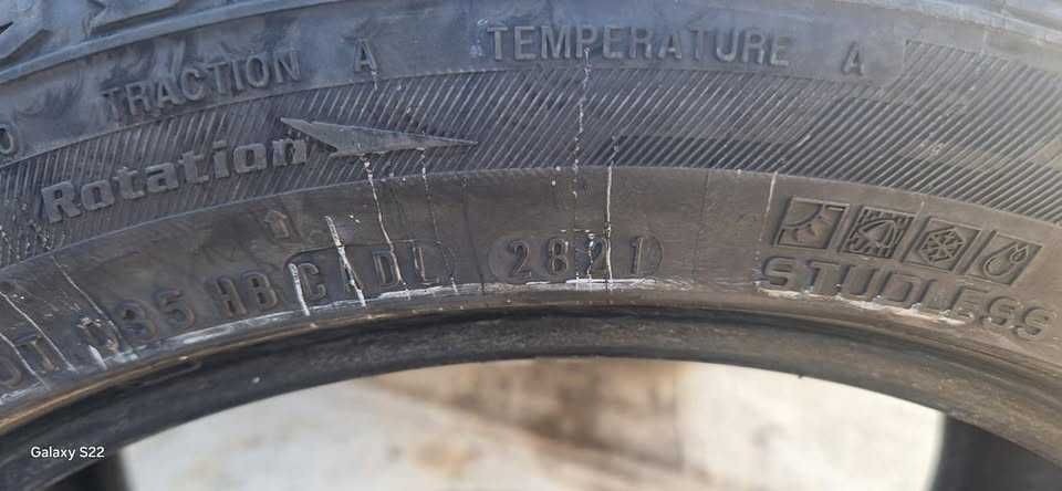 всецезонни гуми 225/45/17 Nexen и Pirellii