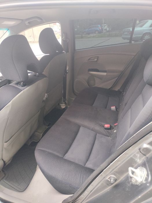 Honda insight 2009  продам