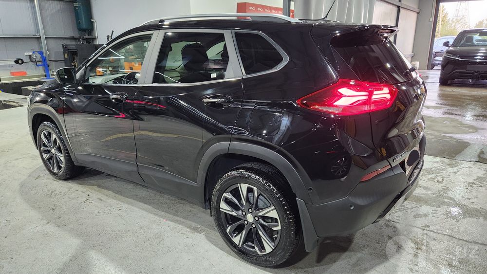 Tracker Primier plus 15.900$