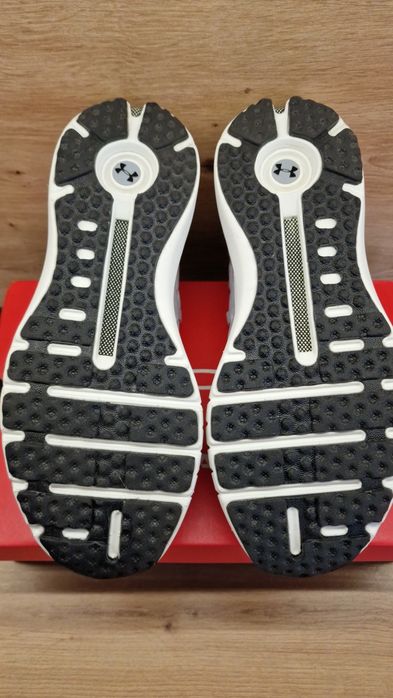 Under Armour Унисекс HOVR™ Phantom