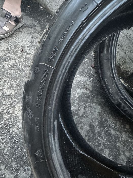 Anvelope 255/35/19 iarnsă Aplus
