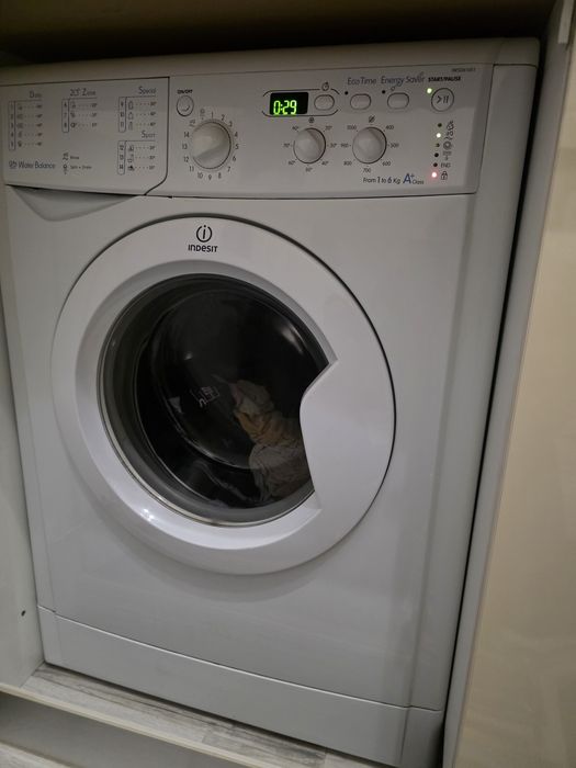 Masina de spalat Indesit slim
