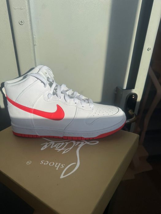 Продается кроссовки