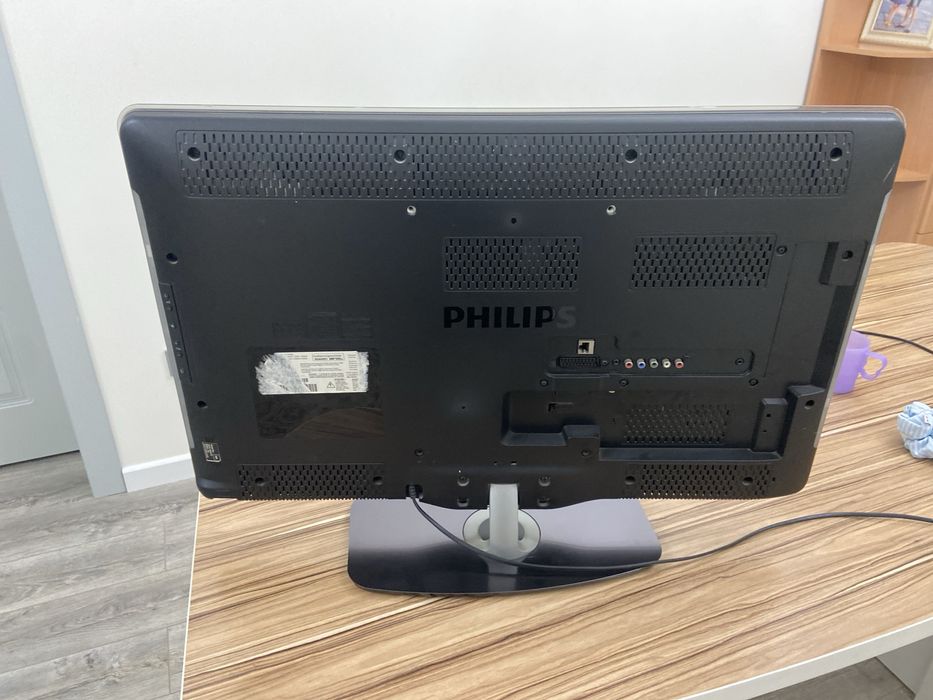 Телевизор philips (без пульта)