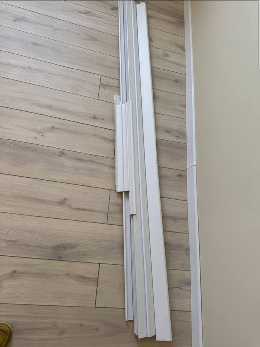 Продам плинтус новый