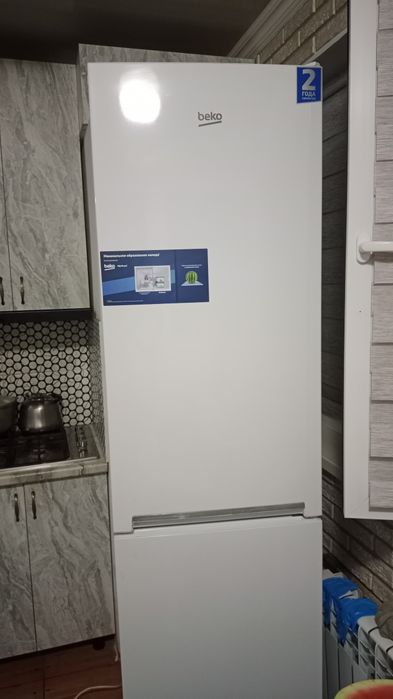 Холодильник beko