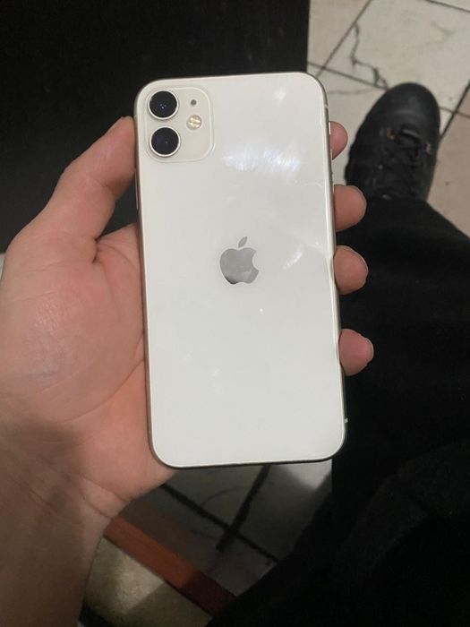 Айфон 11 64гб сатылады