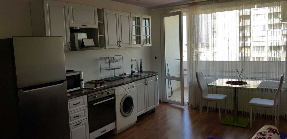 Дава се под наем Двустаен апартамент в Пловдив, Каменица 1 - 53 кв.м за 382.5 € - Снимка #4