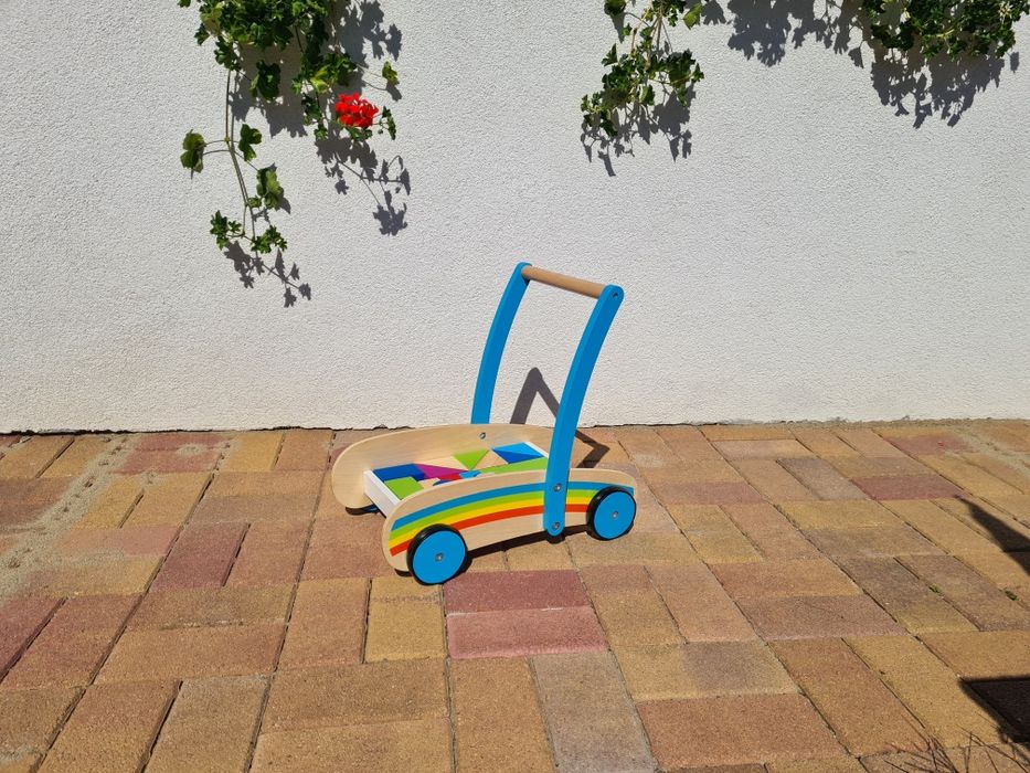 Cărucior premergator