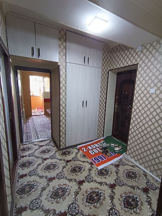 Nihol kalso yonida 2 xonali 3-etajda joylashgan