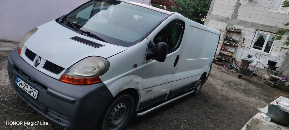 Renault trafic...