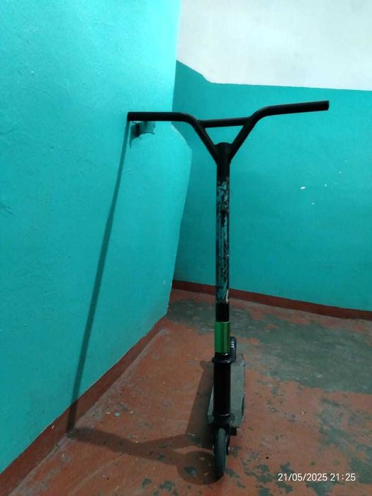 детский самокат железный