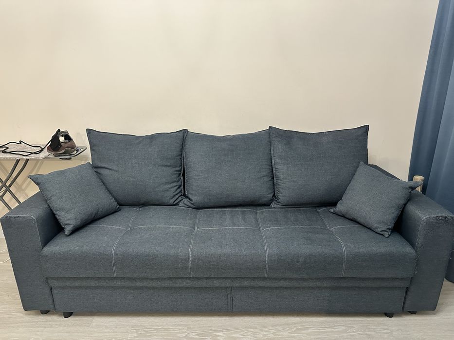 Диван бесплатно!!!