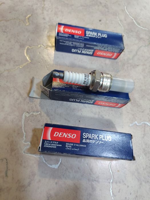Продам свечи зажигания