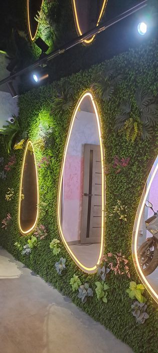 Искусственная декоративная зелень на стены