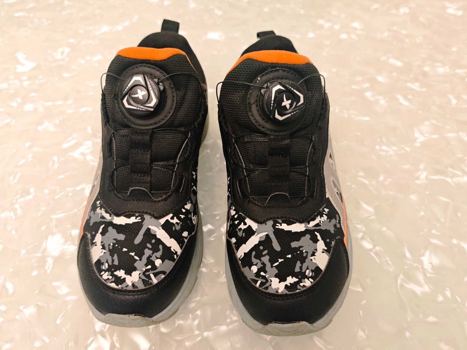 Кроссовки 38 размер