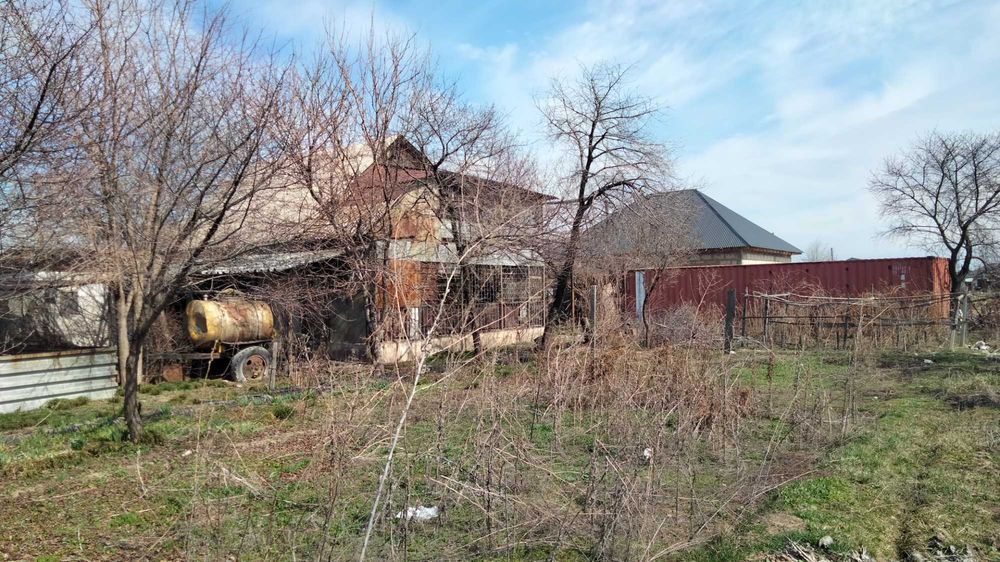 продам Дачу, 18 соток, дом два этажа