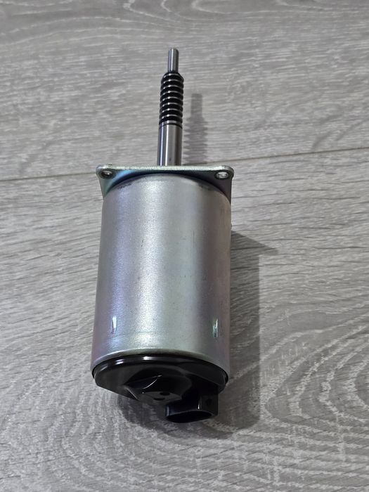 Motor cu pinion liniar cursă 85 mm – Lungime 98 mm, Ø31,5 mm