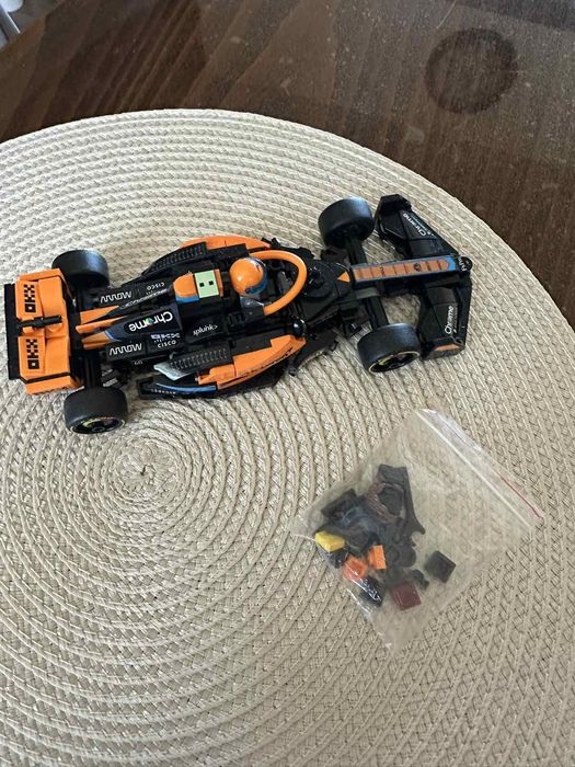 Конструктор Лего Формула 1 McLaren