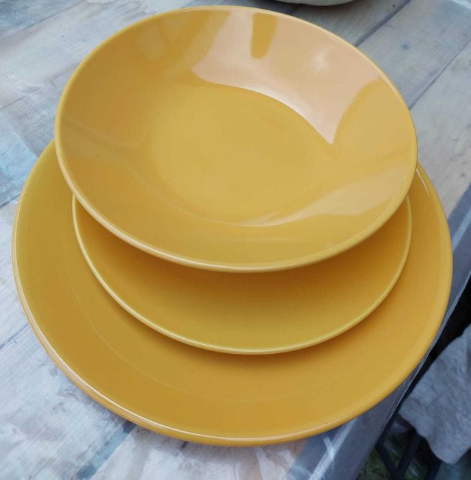 Set farfurii. 50 RON!!