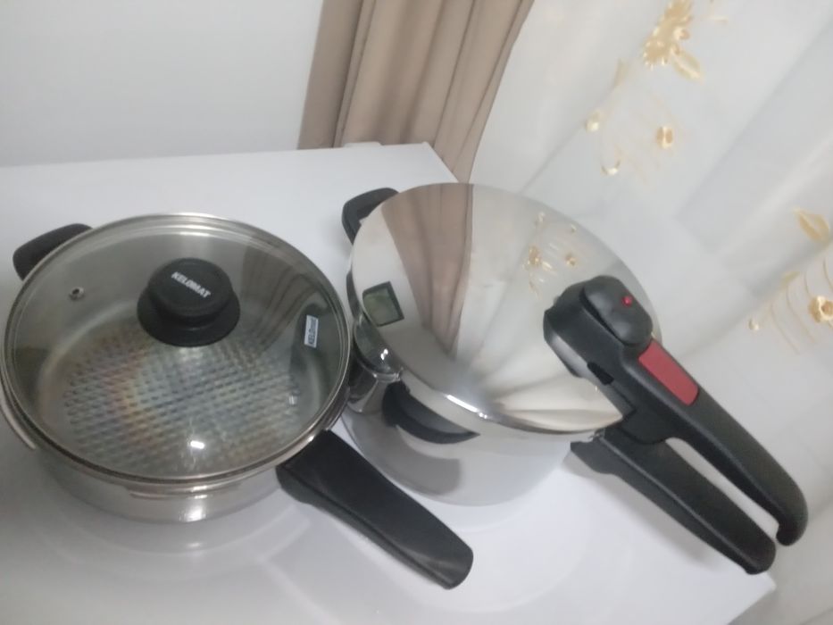 Vând oală  sub presiune Kelomat