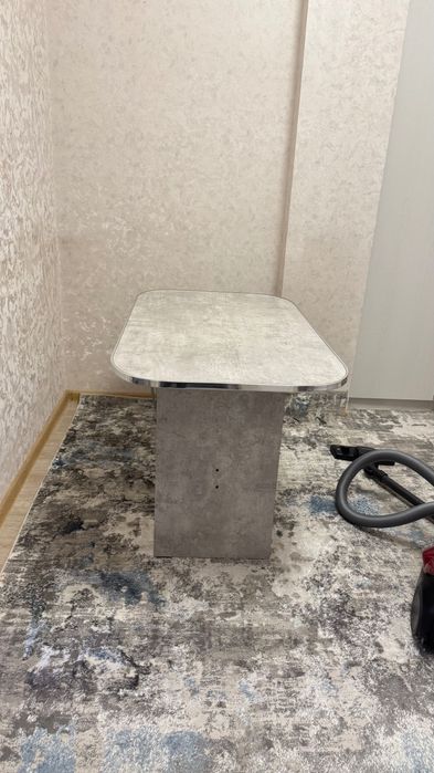 Продается стол дешева