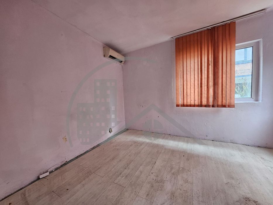 Самостоятелна къща в гр. Варна