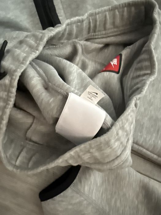 Nike tech fleece S