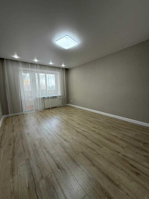 Продается евро 3 комн кв. А-хана,18