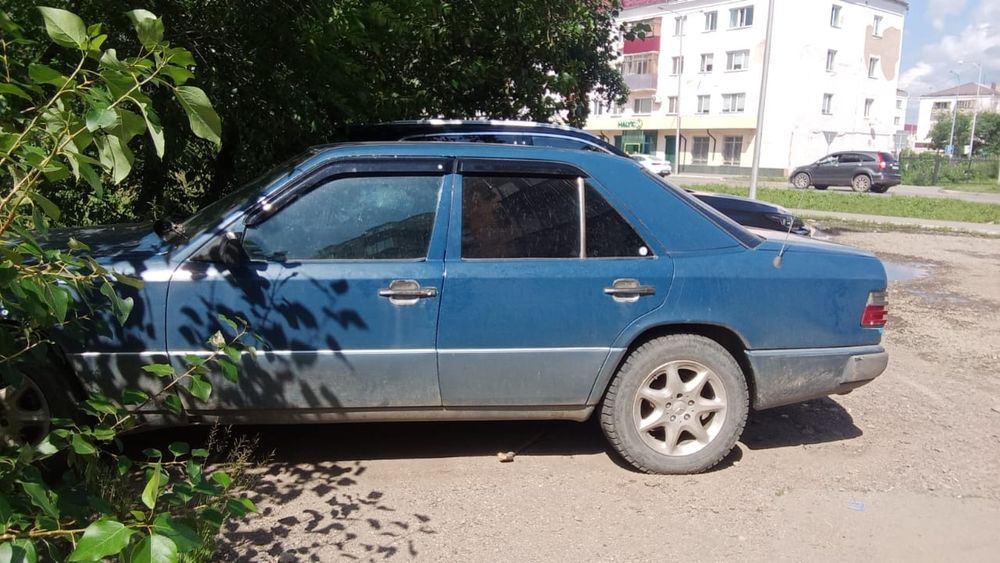 Продам машину Mercedes