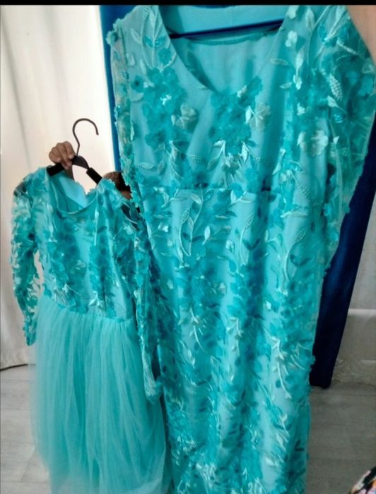 Продам платье мама и доча