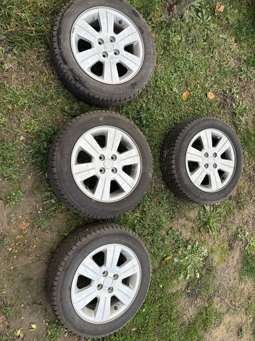 Гуми и джанти 15ки зимни