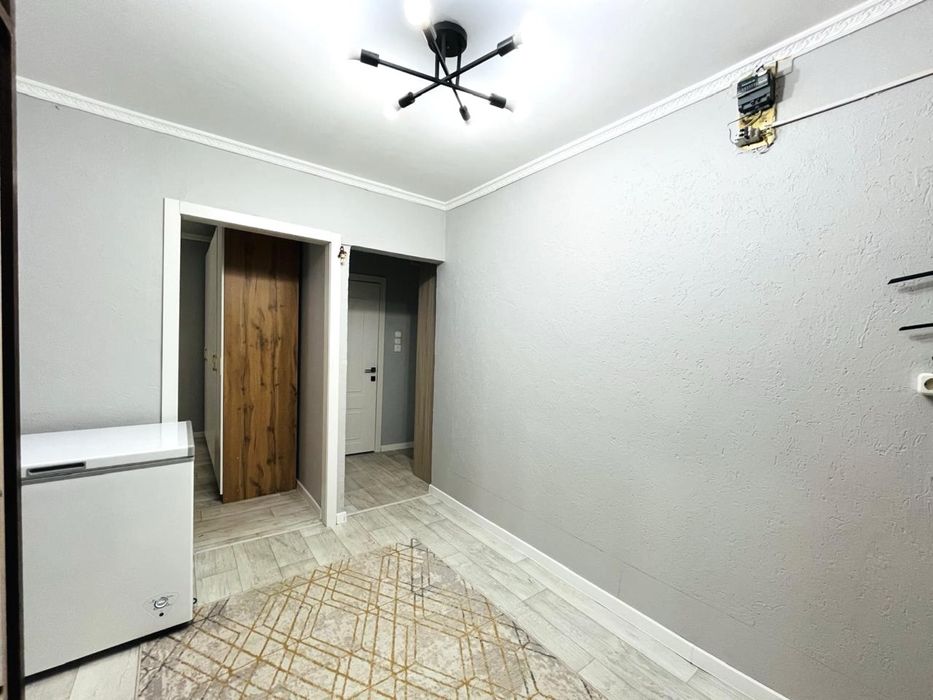 Продается 2хком 4 микрорайон 1/6