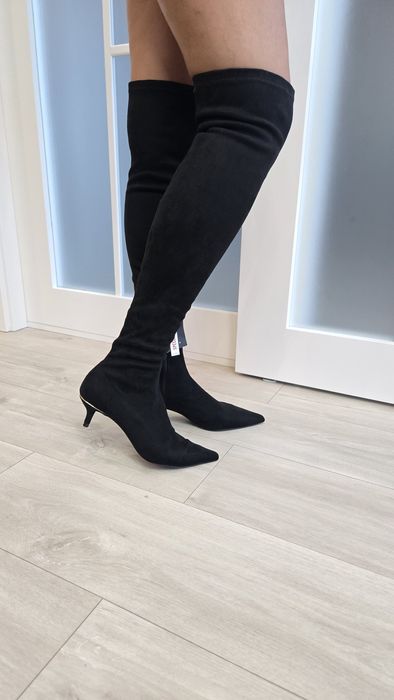 Демисезонные ботфорты Zara