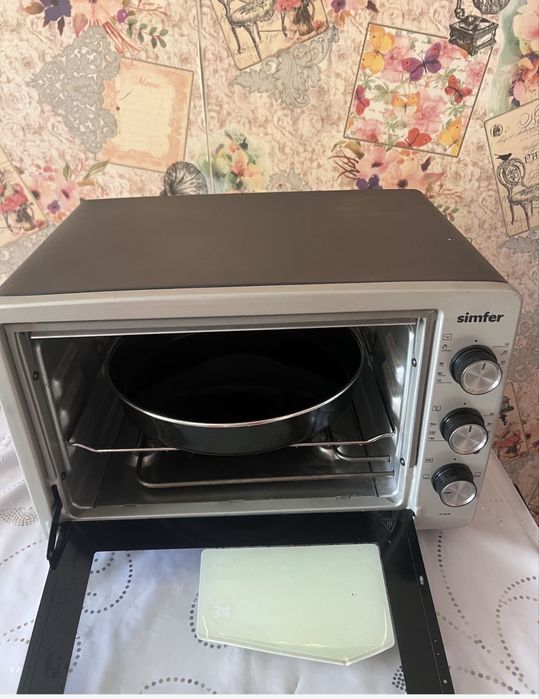 Настольная электропечь Simfer M3428 черный