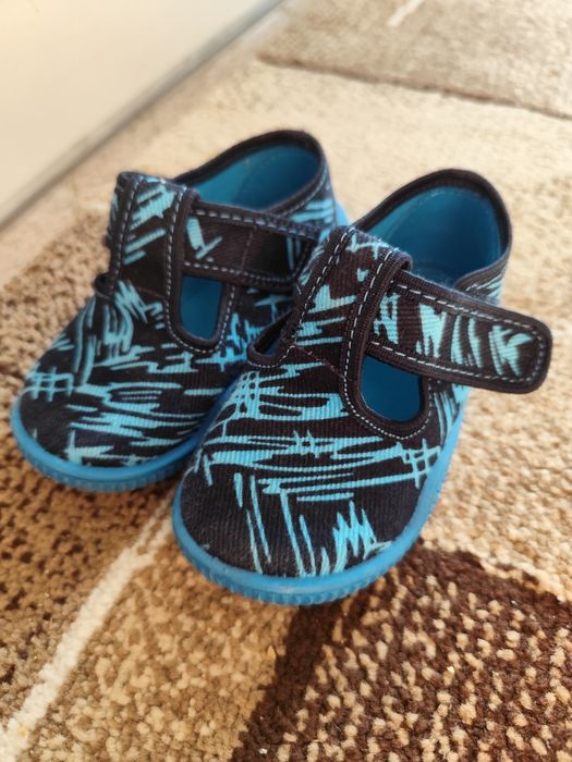 Бебешки обувки , пантофи и сандали