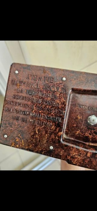 Telefon militar radiolocații