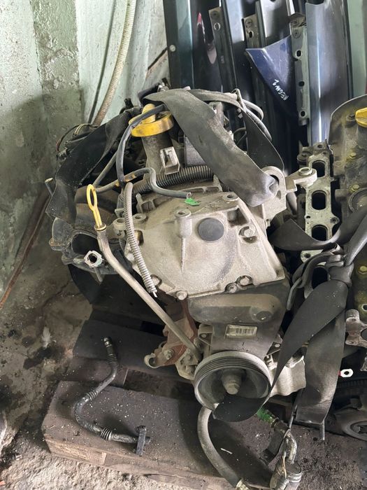 Motor , 1.6 8v , 1.6 16v , Dacia Logan,Sandero,Duster,Renault euro 4