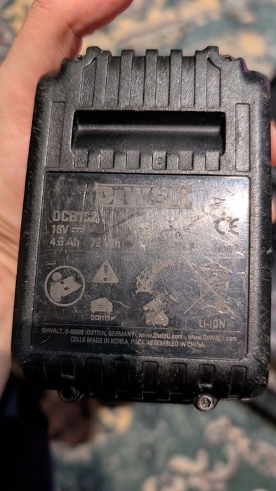 DeWALT Masina Profesionala insurubat cu percutie DCD996, 18V, XRP