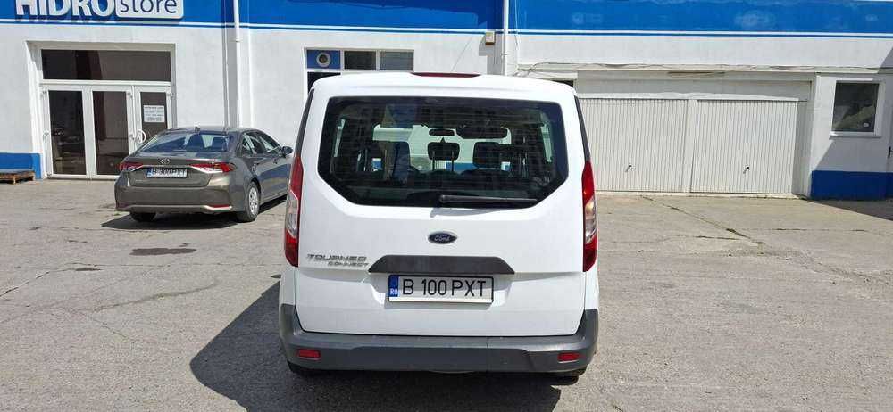 5
Ford Tourneo in stare foarte buna de functioare, deductibila!
