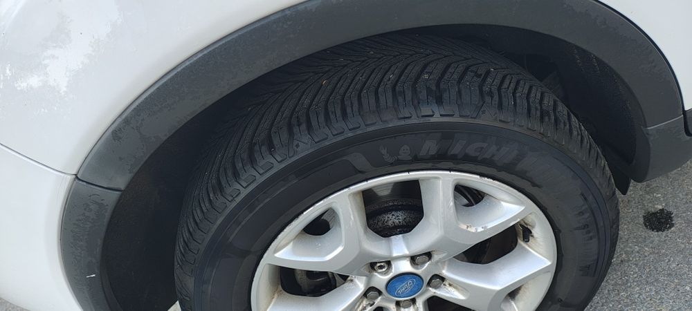 FORD Kuga 2011 — imagine 4