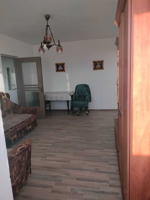 Închiriez apartament 2 camere