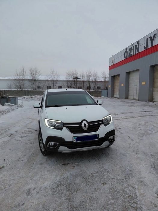 Продается рено логан