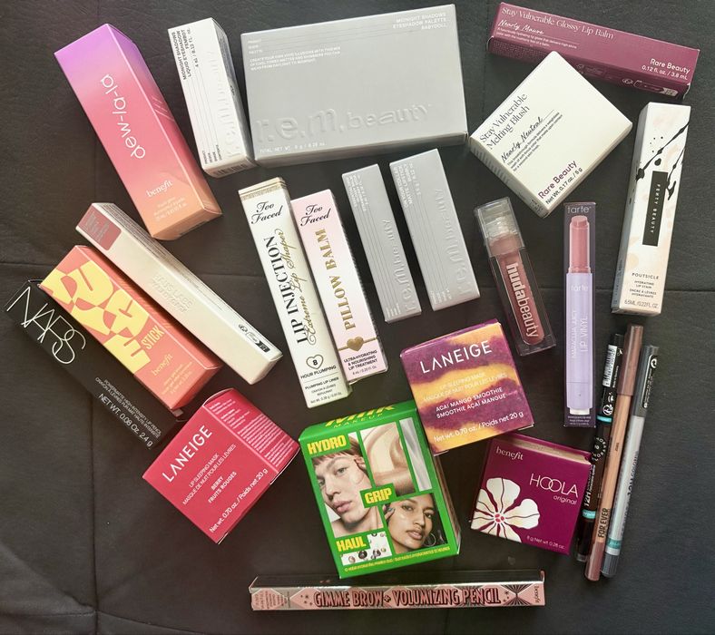 Нов грим Laneige Rem Benefit Rare Huda