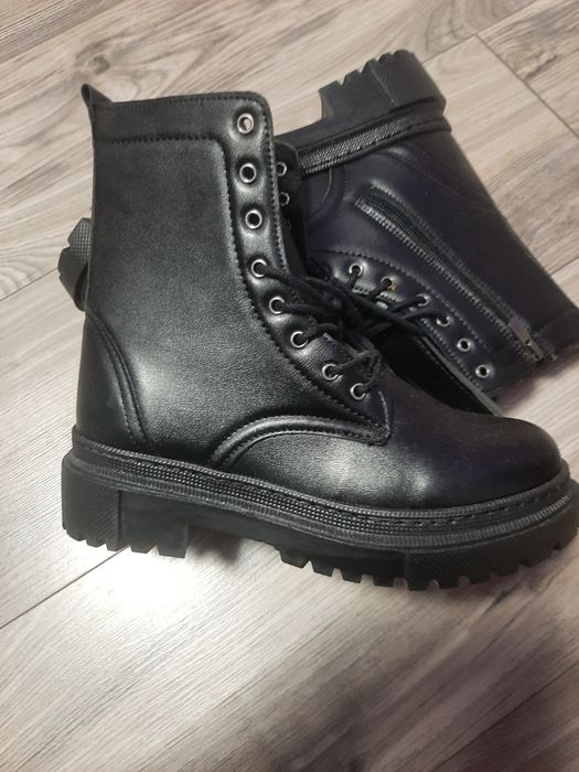 Кожени дамски боти