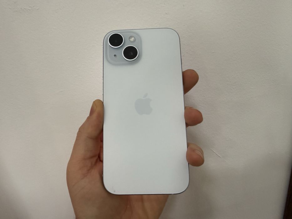 Iphone 15, Blue, pentru piese