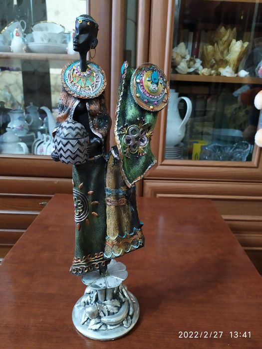 Подсвечники из оникса.