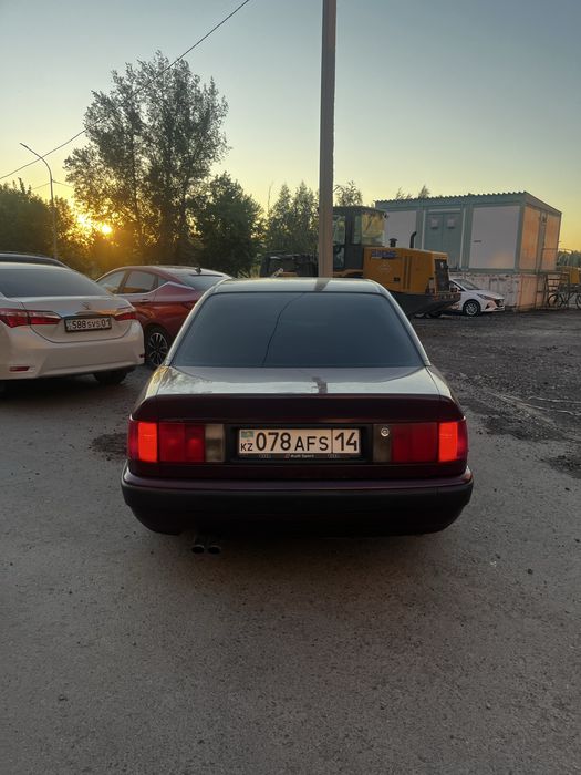 Продам Ауди 100 С4